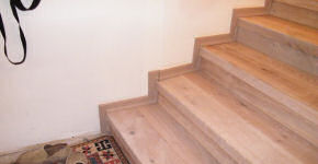 חיפוי מדרגות עץ במזכרת בתיה | חיפוי מדרגות למינציה במזכרת בתיה
